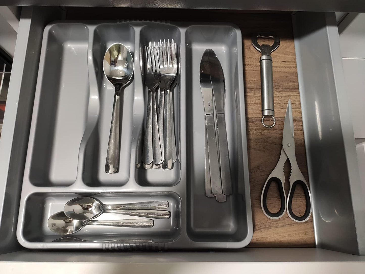 5 Compartment SILVER High Grade Plastic Small Cutlery Tray Kitchen Racks and Holders Cutlery Draw for Kitchen Drawers Storage Organizer For Spoons Forks Knives